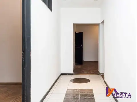 Oficina en Alquiler en Zona Centro, USD 2.000