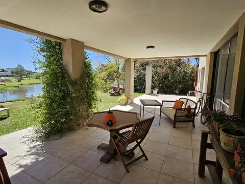 El Solar 33