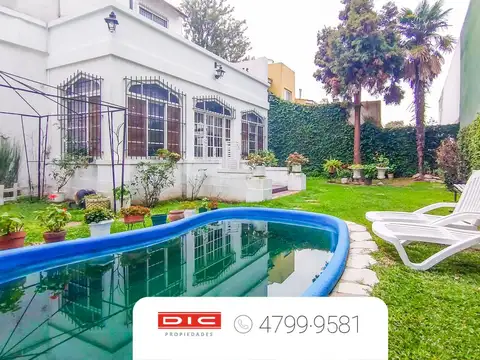 Casa 4 dormitorios Venta - La Lucila-Vias/Maipu