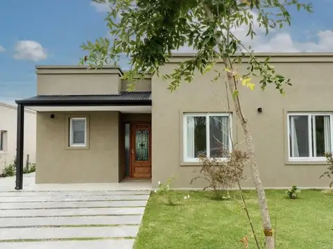 Barrio Vila Marina, Villanueva