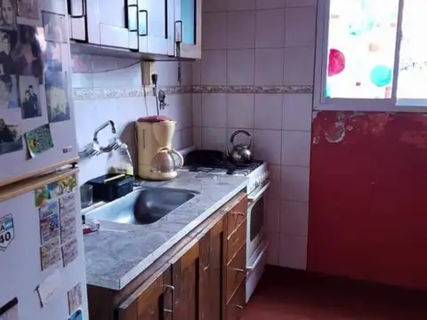 Departamento 5 ambientes con 2 baños