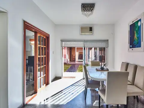 Casa - Venta - Argentina, San Isidro - Perito Moreno 2700
