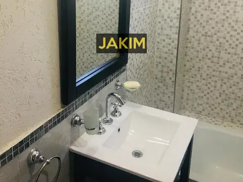 Departamento monoambiente casi a estrenar en edificio  “Camila VI”, ubicado a metros de Av. Márquez