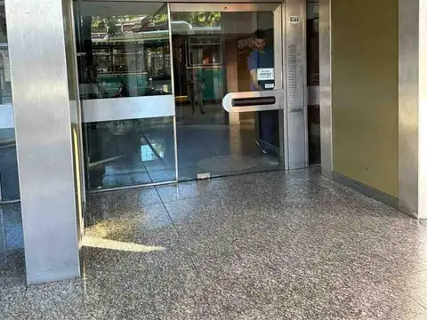 Oficina Monoambiente con 2 baños