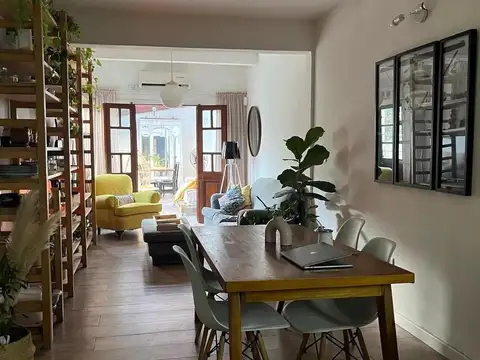 Depto Tipo Casa en Venta de 4 dormitorios