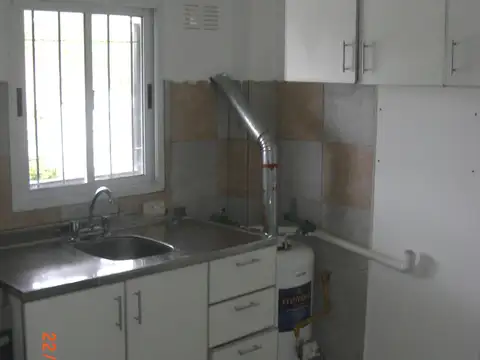 DEPTO 2 AMB. AMPLIO TIPO LOFT  CON COCHERA 2º X ESCALERA. ,.COMPLEJOCONPISICINA Y PARRILLA. TIGRE. TEDIN 159