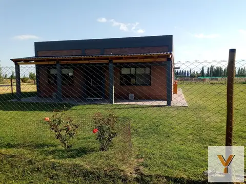 Casa en venta - 3 Dormitorios 2 Baños - 1517mts2 - Mendoza