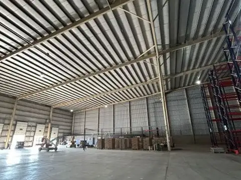 Galpon en Alquiler en Perez, USD 23.000