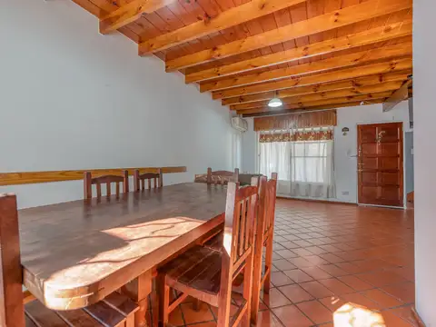 Venta Casa PH, 4 Amb, Hurlingham, Exc.ubicacion