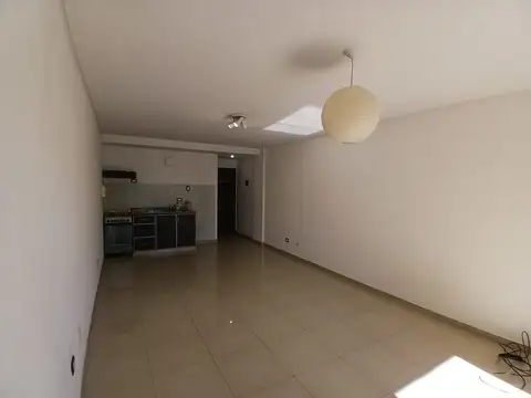 Departamento en Alquiler en Villa Ballester, $ 500.000