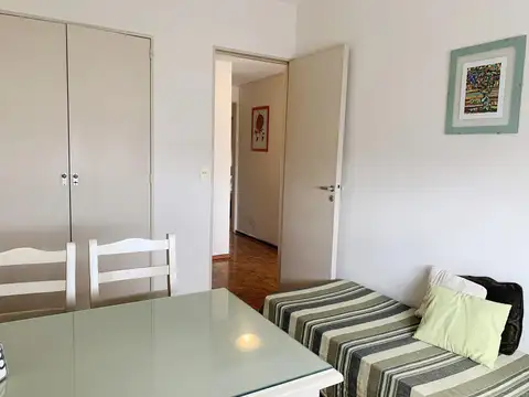 Oficina 6 ambientes con 3 baños