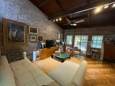 Casa en V.Lopez-Vias/Maipu