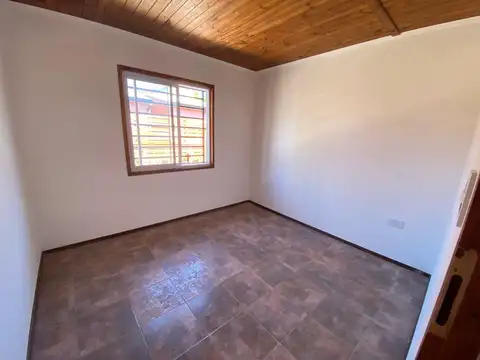 Depto Tipo Casa 3 ambientes con 1 baño