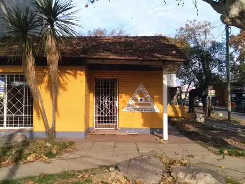 Av. Dr. Ricardo Balbin 800