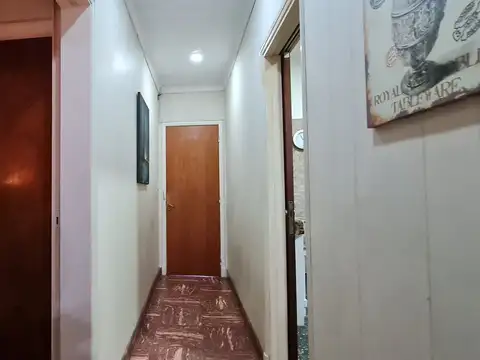 VENTA CASA 3 AMB GARAGE FONDO QUINCHO  SARANDI