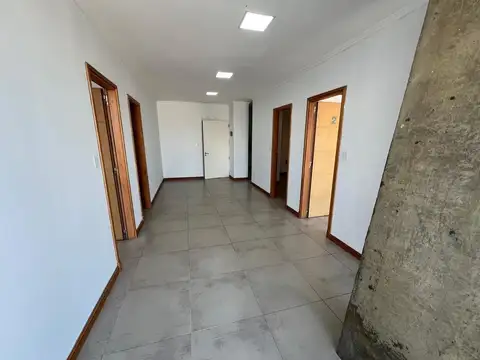 Vergara 1400, Piso 1