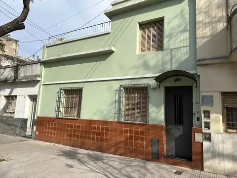 PH 4 ambientes con patio y terraza