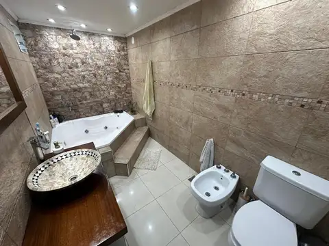 PH 4 ambientes con patio y terraza