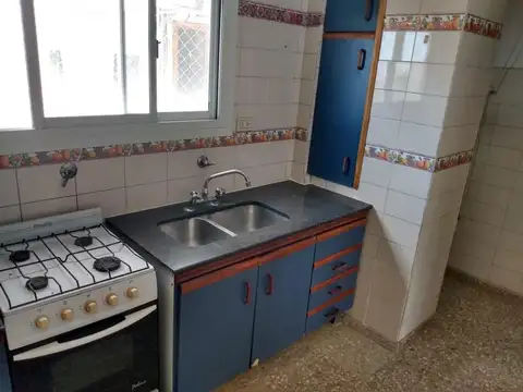 Departamento 3 ambientes con 1 baño