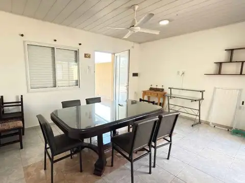 ALQUILER / 2 DORMITORIOS / COCHERA