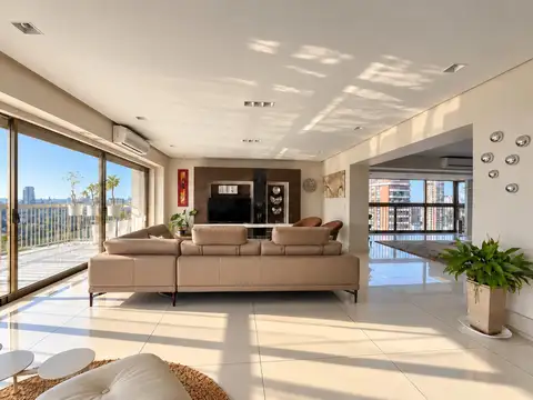 Departamento 6 ambientes con 4 baños