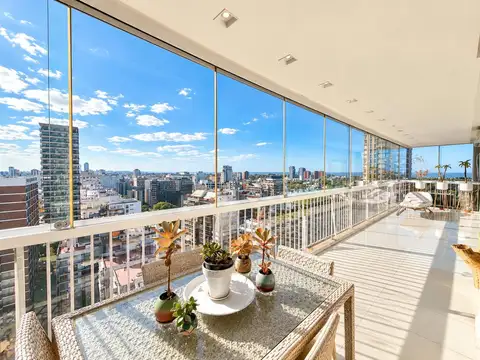 Departamento en Alquiler de 6 ambientes