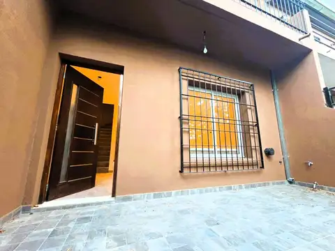 Casa en Venta en Los Polvorines, USD 105.000