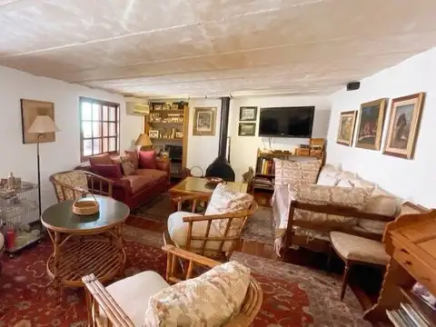 Depto Tipo Casa en Venta de 6 ambientes