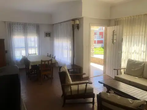 Casa en Alquiler Temporal en Punta Mogotes, $ 160.000