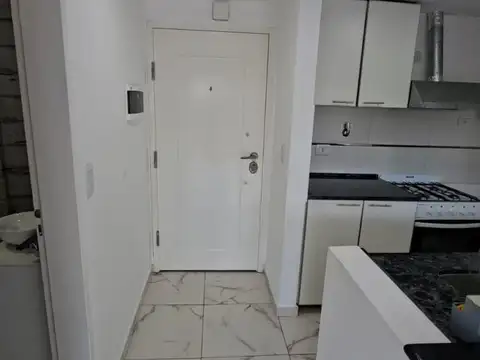 Departamento en Alquiler en Santos Lugares, $ 400.000