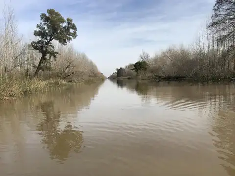 Campo en venta - 81.499Mts2 - Campana