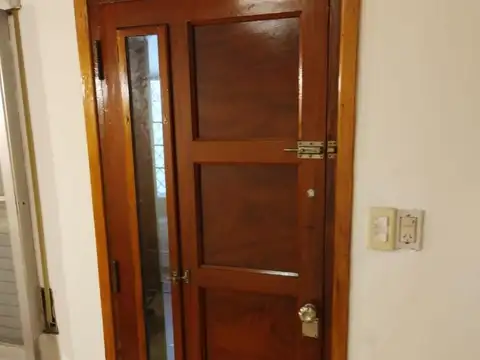 Depto Tipo Casa en Alquiler en Bernal, $ 690.000