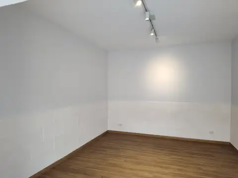 Avenida Ovidio Lagos 100