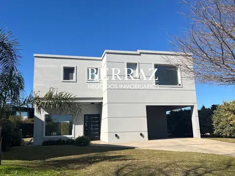 Casa Venta Ayres Plaza 3 Dormitorios Lote de 847.00 m2 Pilar