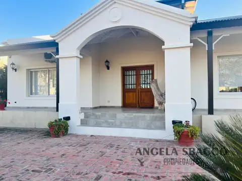 Av Libertador San Martin , Los Cardales.