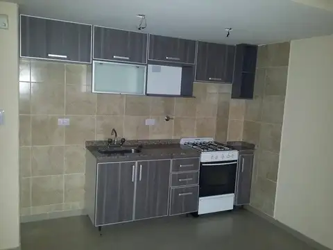 Sanabria 2600, Piso 1