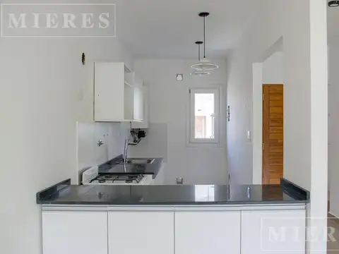 Departamento en Alquiler con 1 cocheras