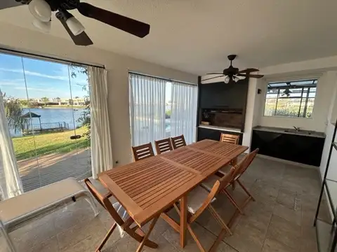 Casa en Venta al Oeste
