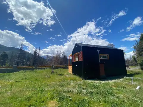 Media Hectárea con Dos Casas: Ideal para Familias