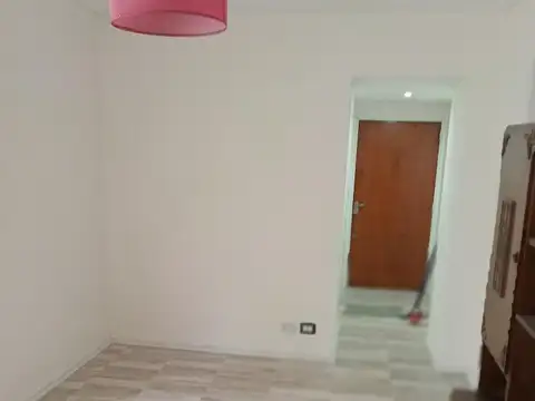 Departamento en Alquiler en Flores, $ 950.000