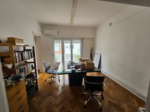 Oficina 4 ambientes con 1 baño