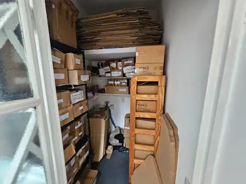 Oficina en Alquiler al Norte