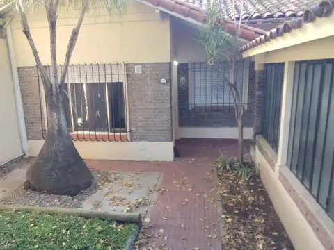 Departamento 5 ambientes con 2 baños