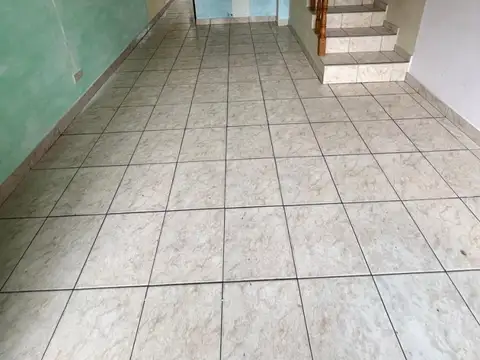 Casa en Alquiler en San Justo, $ 650.000