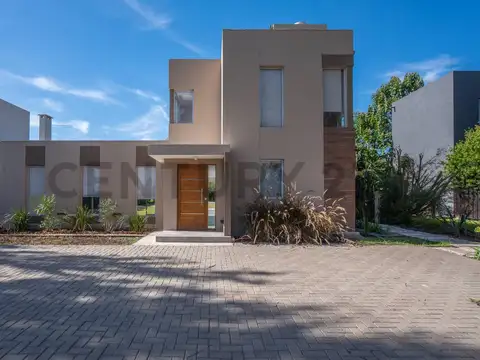 Casa en lomas de city bell