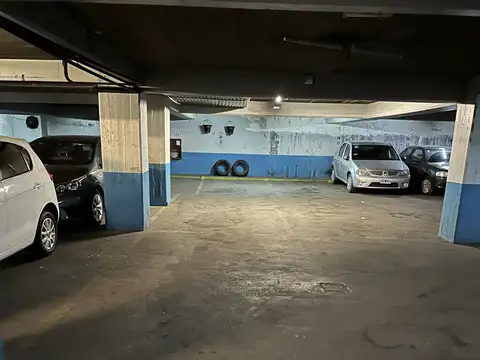 Cochera en Alquiler Fija