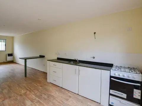 DUPLEX EN VENTA LA PLATA 2 DORMITORIOS PARQUE