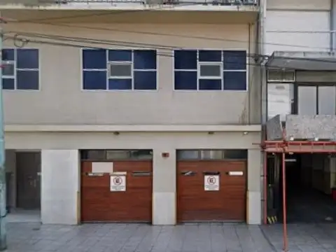 Cochera cubierta  en venta ubicada en el Centro de Mar del Plata.