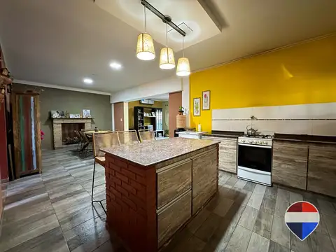CASA 5 AMBIENTES EN VENTA SANTO DOMINGO