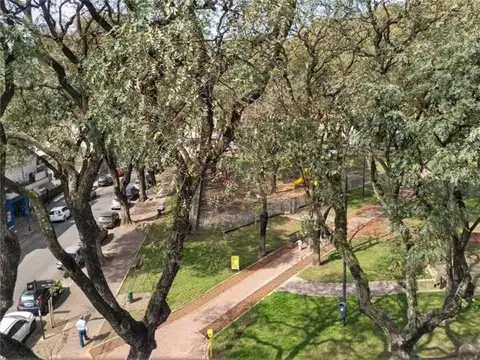 Avenida Cramer 4500, Piso 1